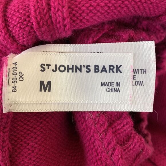 Dog and Cat Cableknit Sweater - Berry - Size Medium - Picture 4 of 5